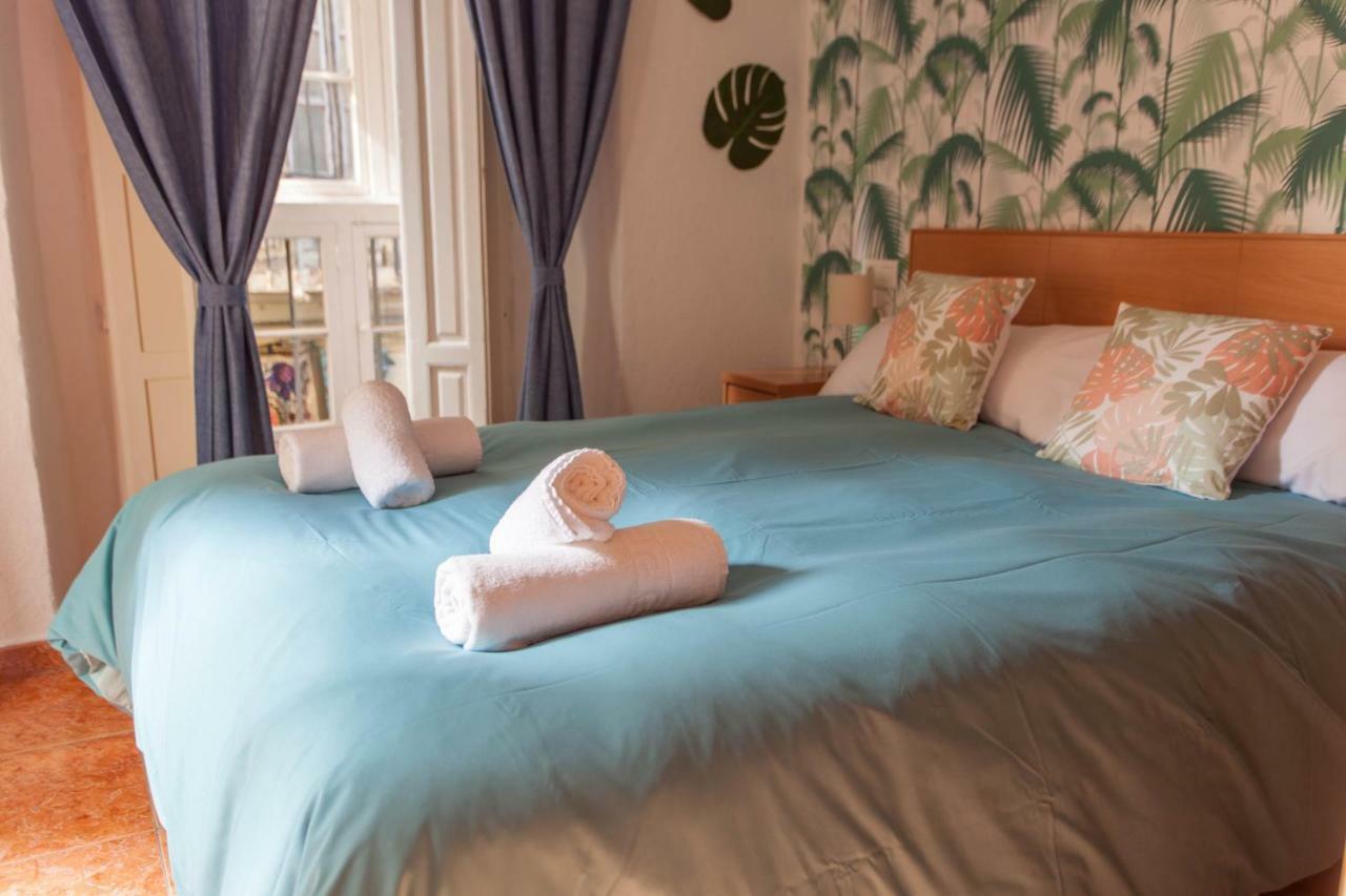 Apartamentum Ballesteros * Málaga