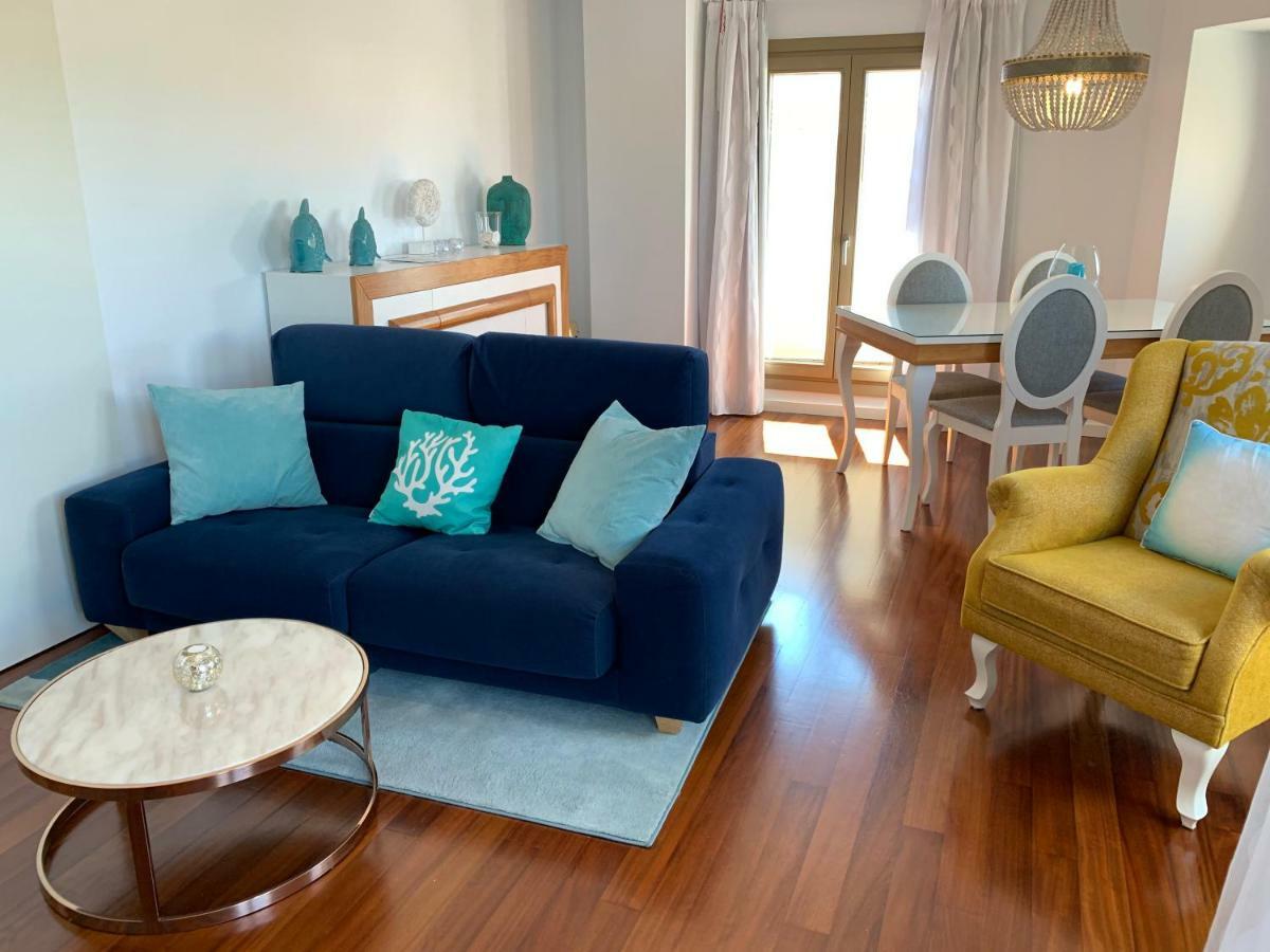 Homely Luxury Malaguese