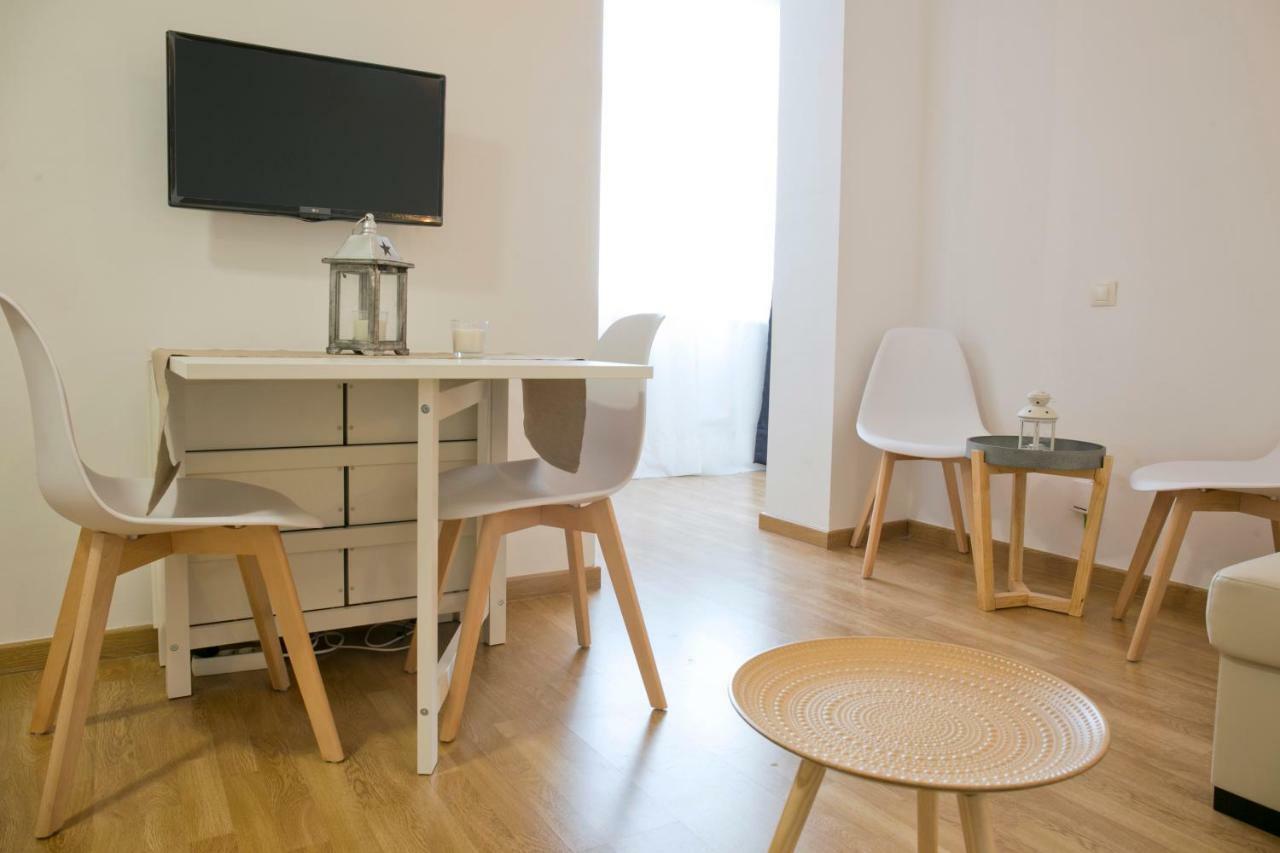 Apartamento Pasaje Mitjana Apartment Malaga