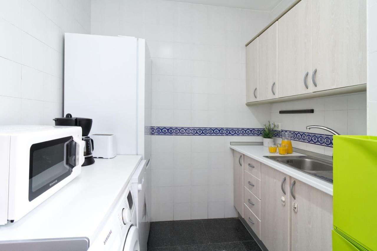 Spacious Centre In *