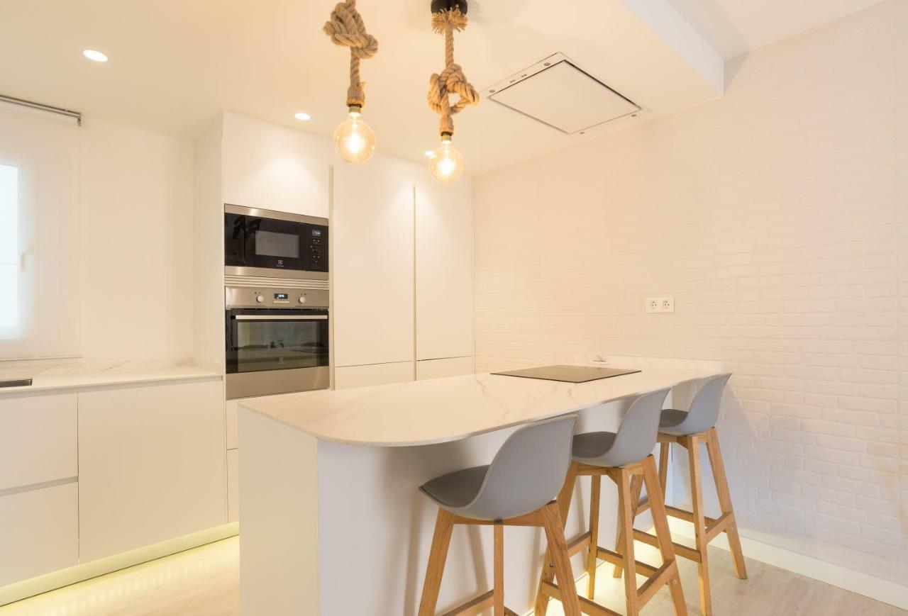 Apartamento Gran Apartamento En El Centro Historico Con Parking Gratuito 4 Por Keywise