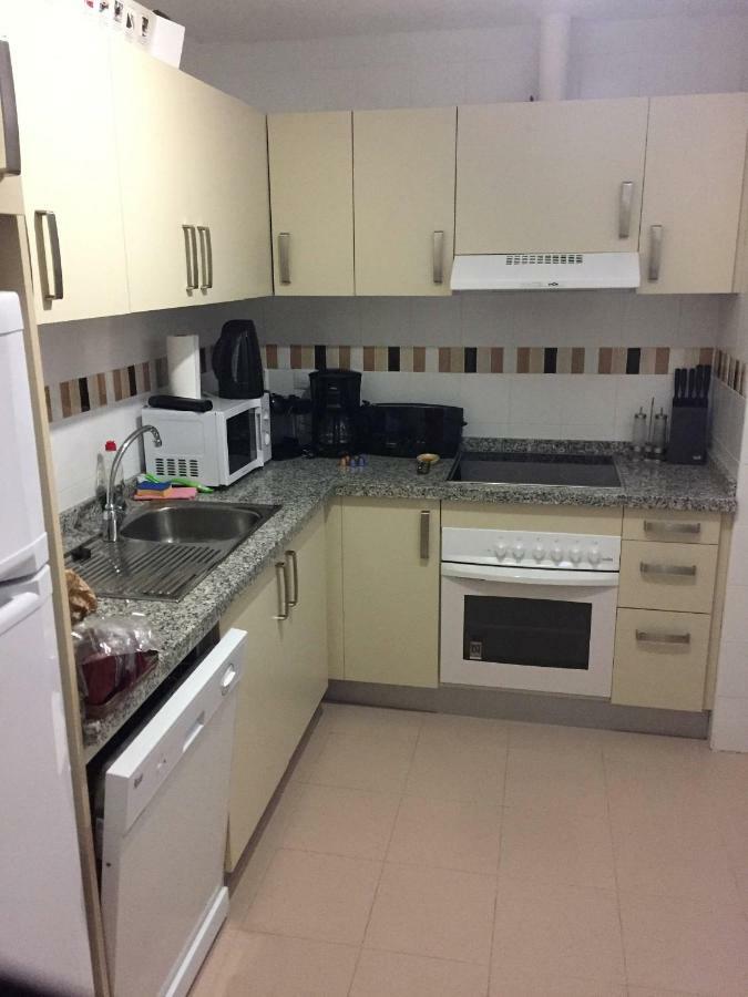 Sunny, Quiet And Spacious Nearby The Sea Apartamento Málaga