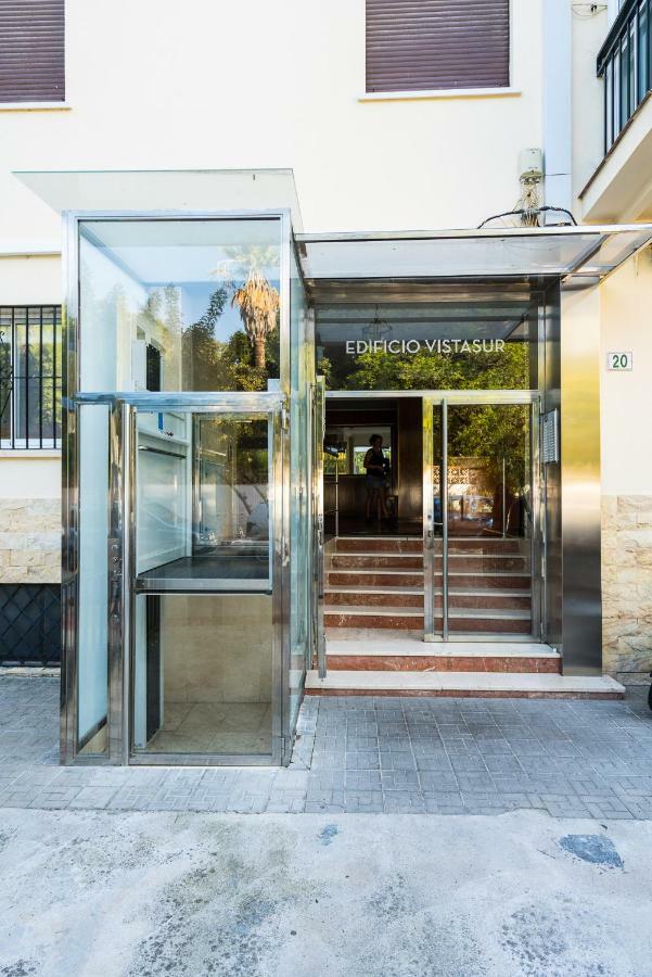 Apartamento Calle Marcos Zapata 20 *