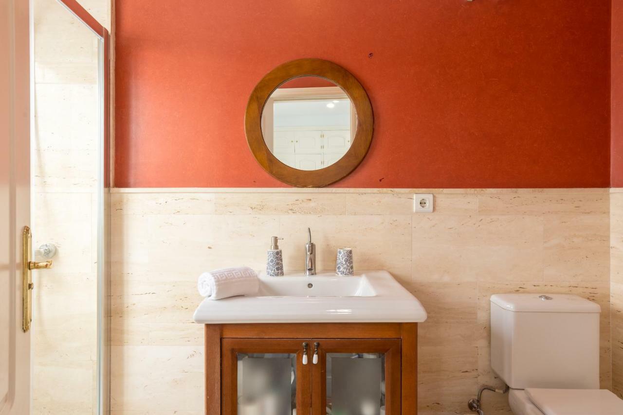 Apartment Ml2c-quiet Oasis In Malaga's Heart Malaga