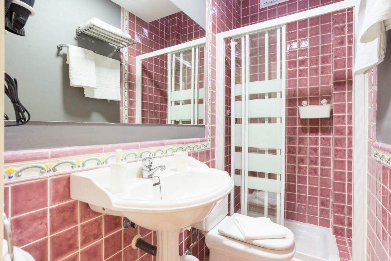 Gr2-large Groups Apt-walking Distance To Old Town Appartement Málaga