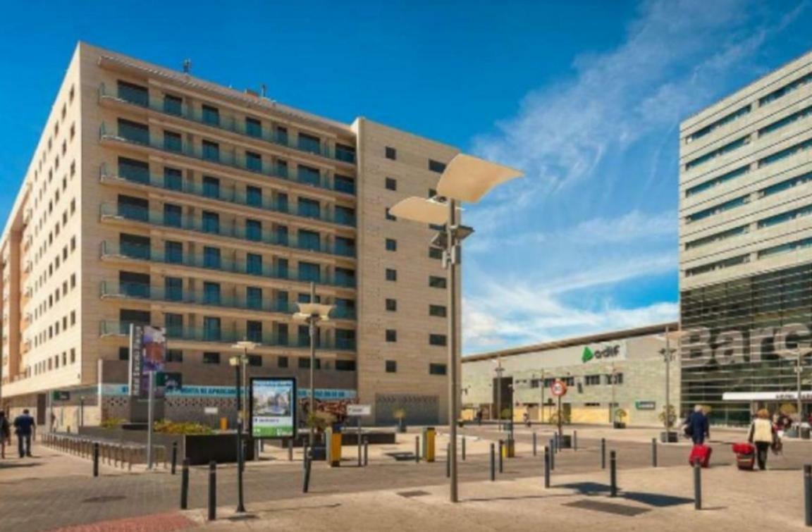 Apartamento Buena Locacion Estacion Maria Zambrano Cerca De La Playa Y Centrico Málaga