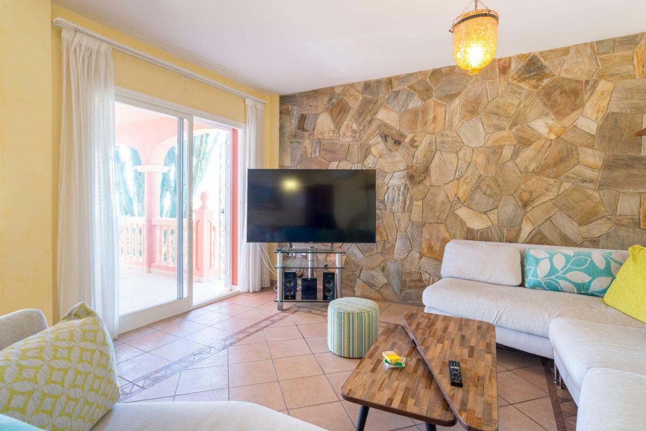 Villa Lu&cia Candado Malaga