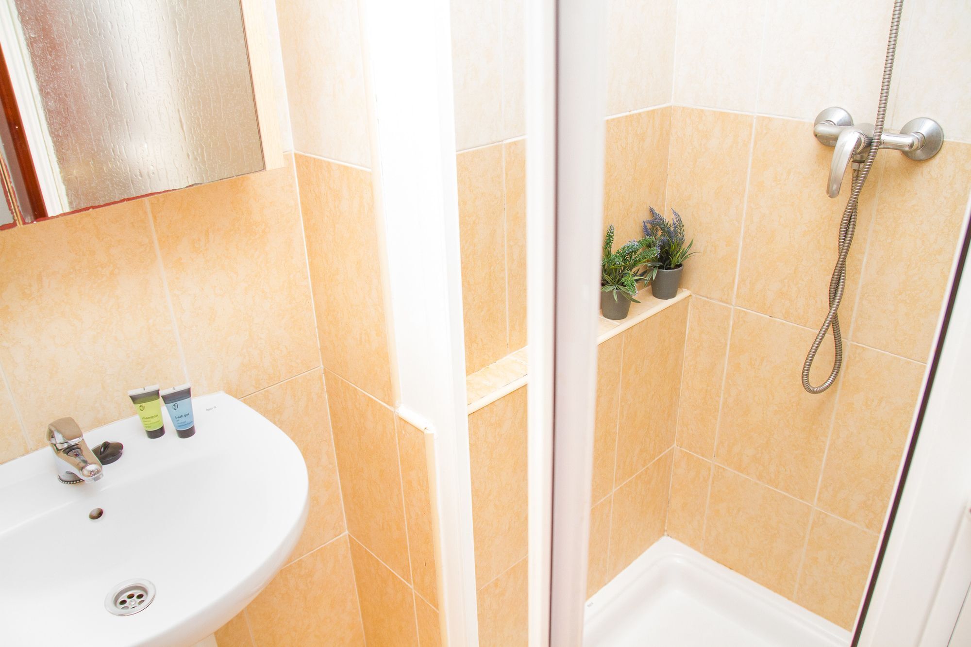 Apartamento Cool Capuchinos By La Recepcion Málaga
