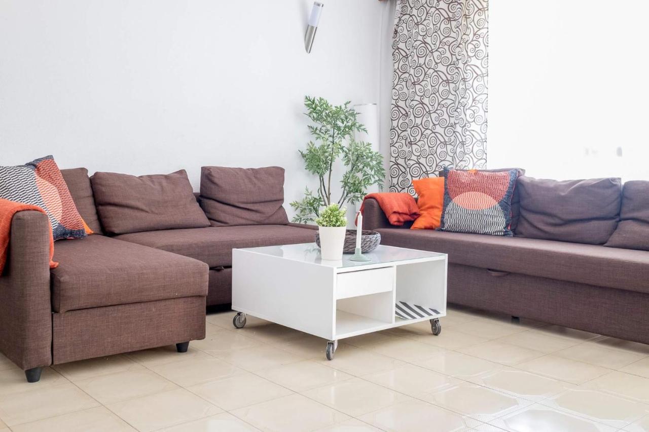 Ideal familias 4 habitaciones Malagueta centro y Muelle 1