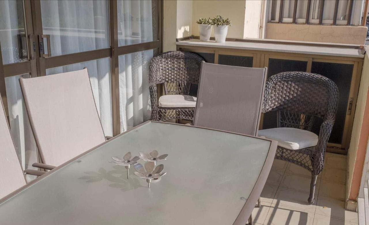 Ideal familias 4 habitaciones Malagueta centro y Muelle 1 Málaga
