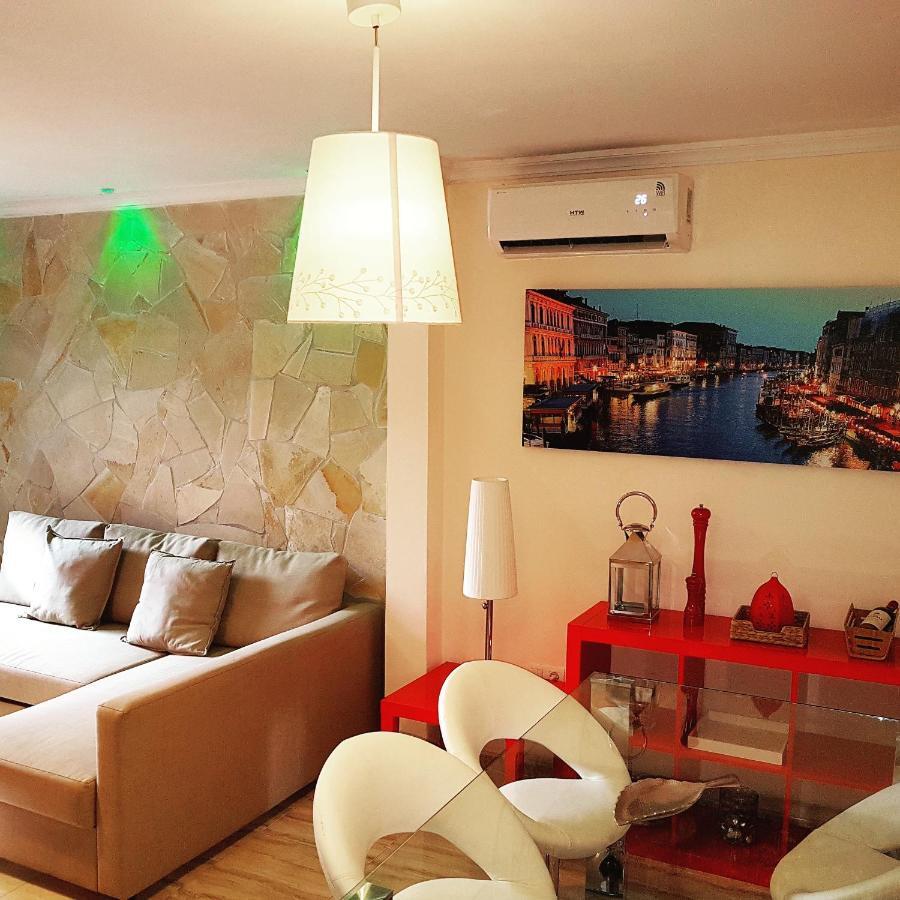 Vakantiehuis Elegant House Cerrado De Calderon Málaga