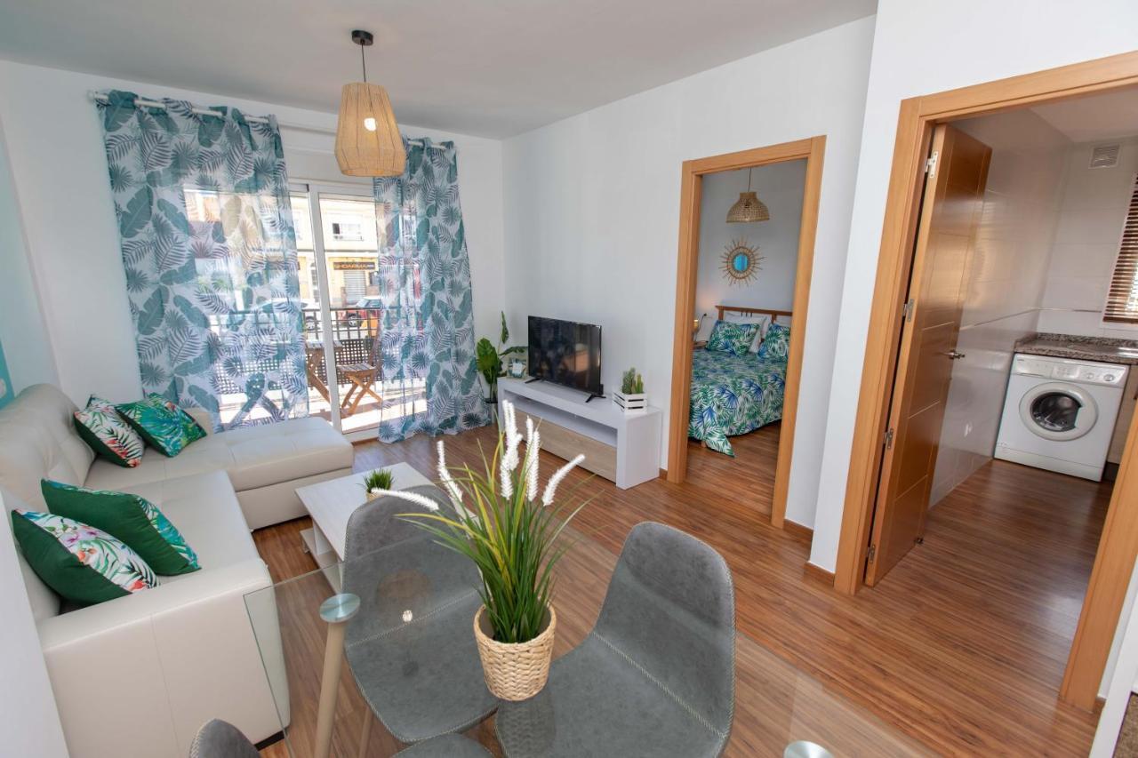 Holidays By The Sea Apartamento *