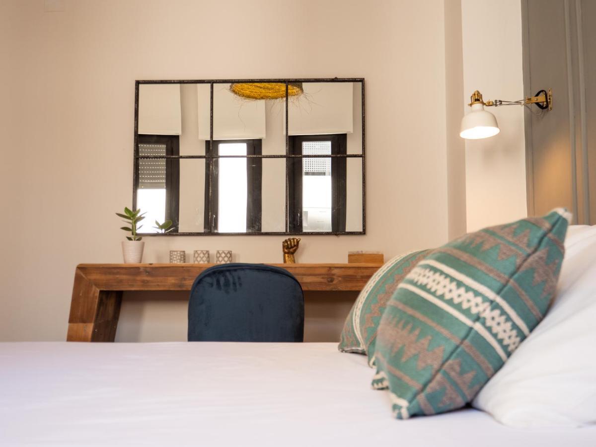 Apartamento Stylish In The Heart Of With Pool Málaga