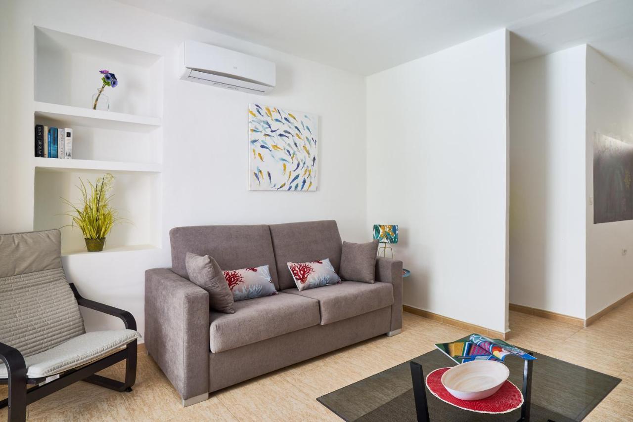 Rosita En Playa De La Malagueta Con Terraza Appartement