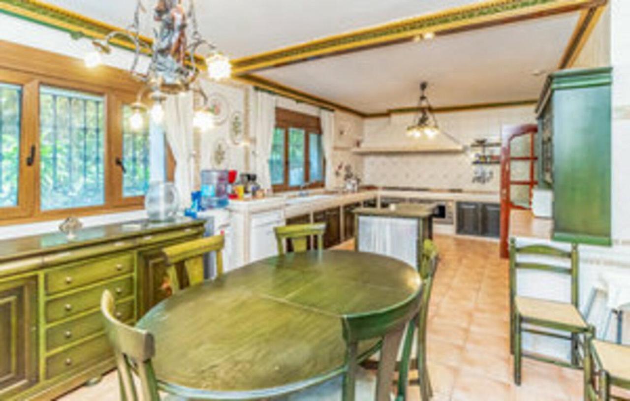 With Private Pool,near The , Bbq, Wifi Villa *