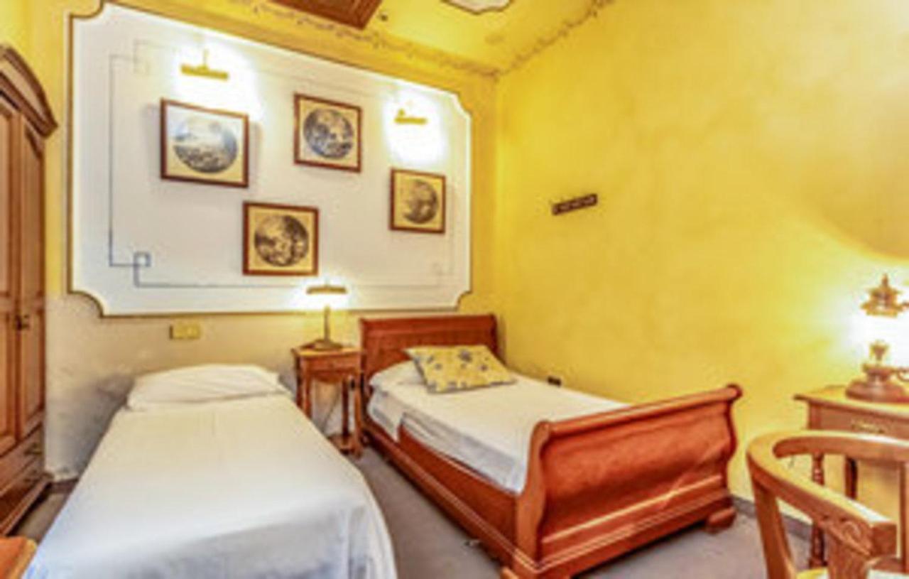 Villa With Private Pool,near The , Bbq, Wifi