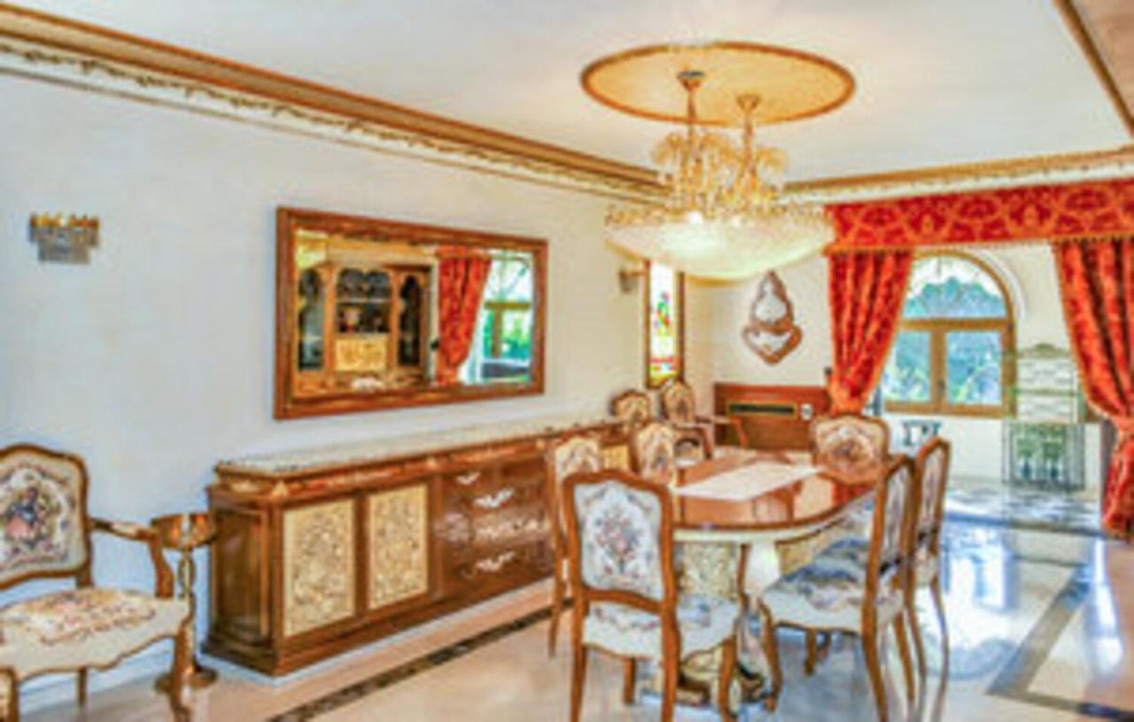 With Private Pool,near The , Bbq, Wifi Málaga