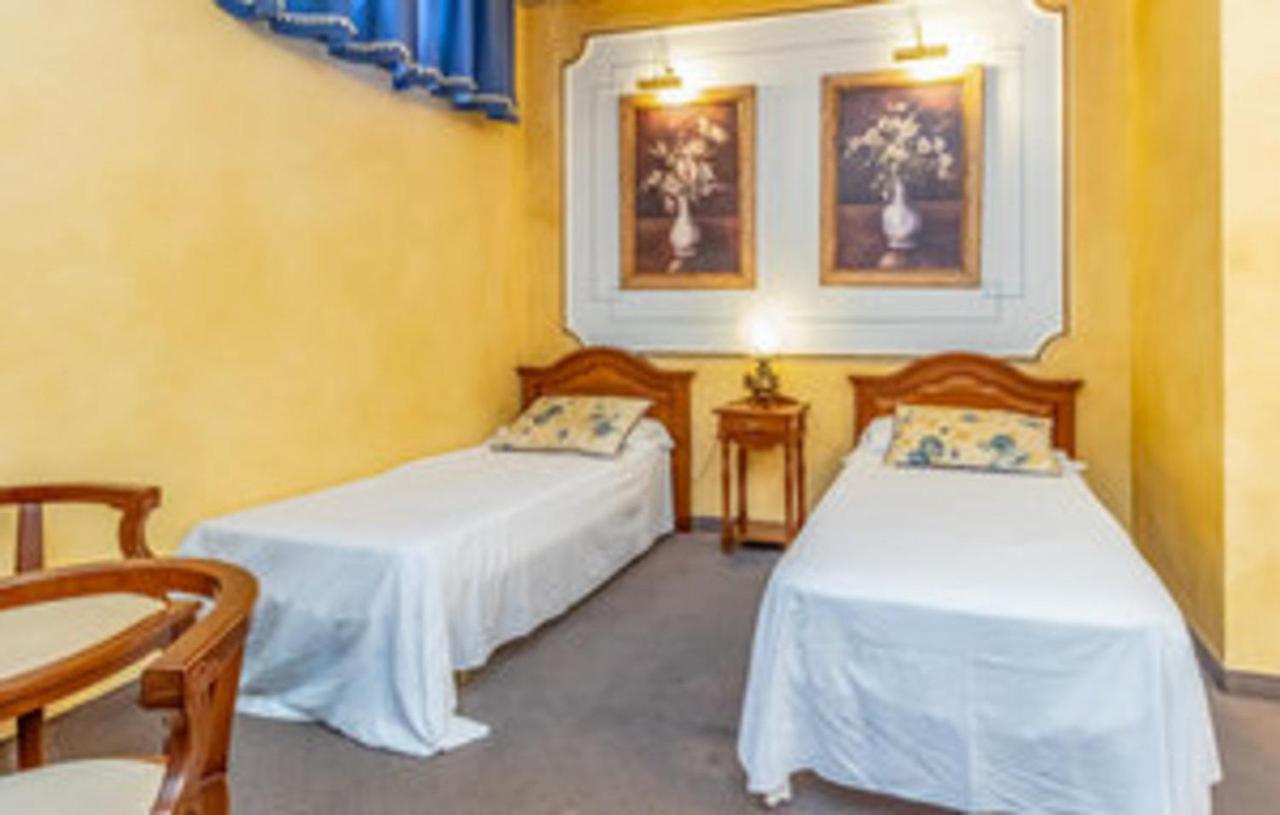 With Private Pool,near The , Bbq, Wifi Villa Málaga