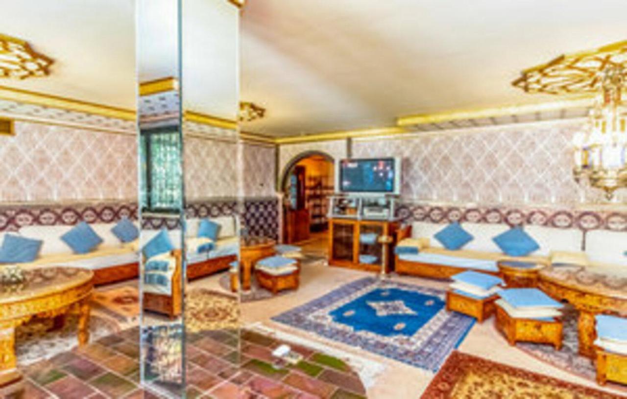 With Private Pool,near The , Bbq, Wifi Villa Málaga