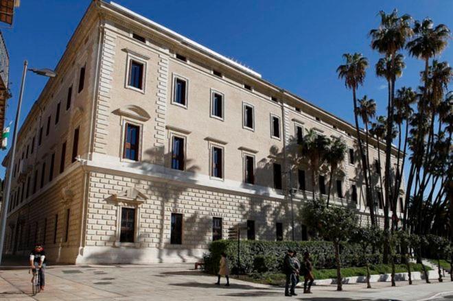 Charming On The - Pool And Parking Appartement Málaga