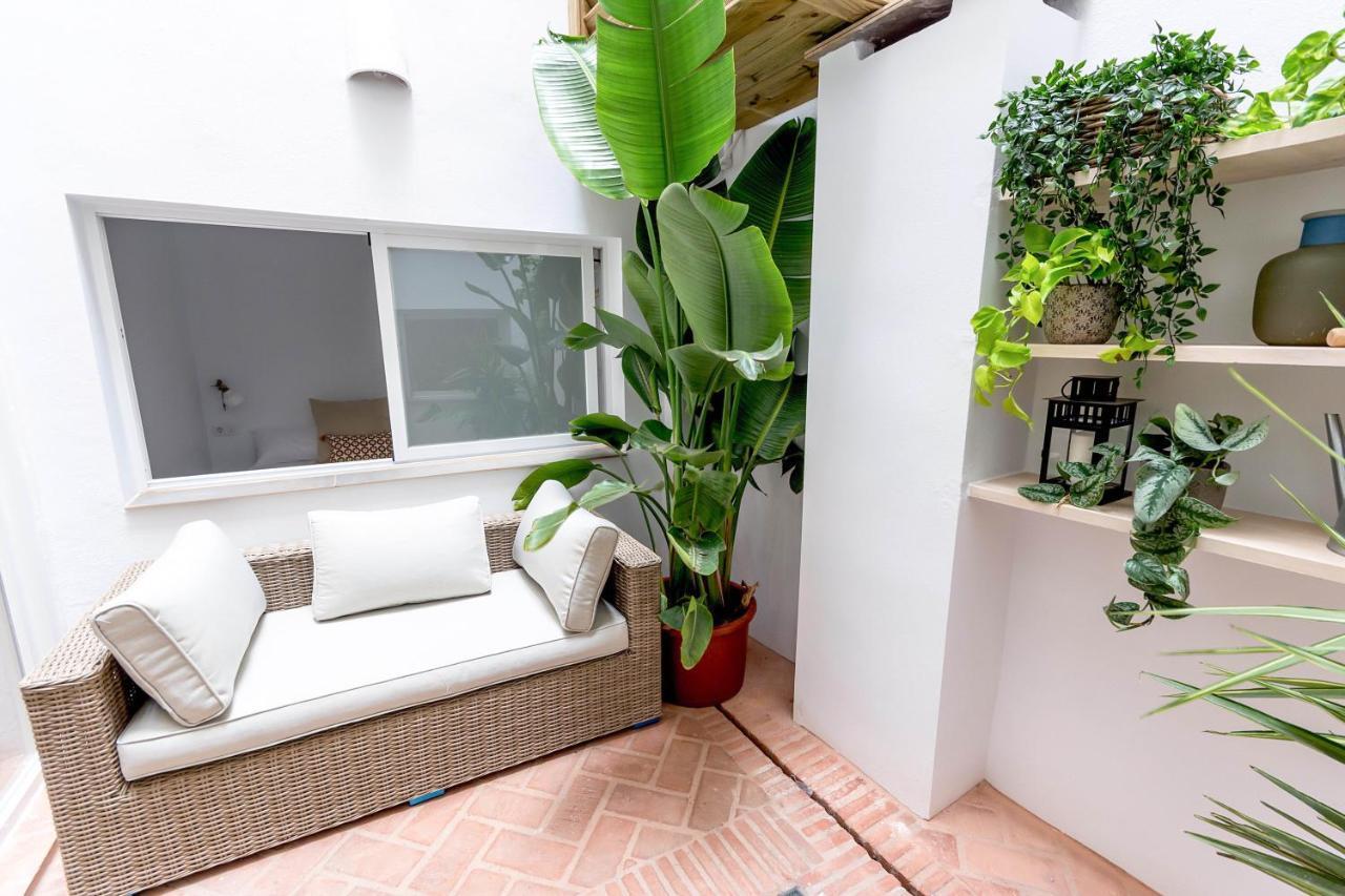 Bhost-plaza De Flores Apartamento Málaga