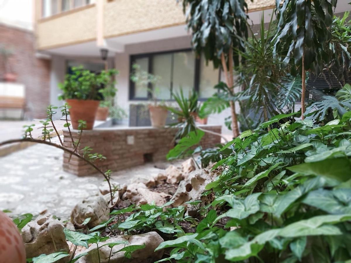 Del Parque Flats Estudio Martires Lägenhet *