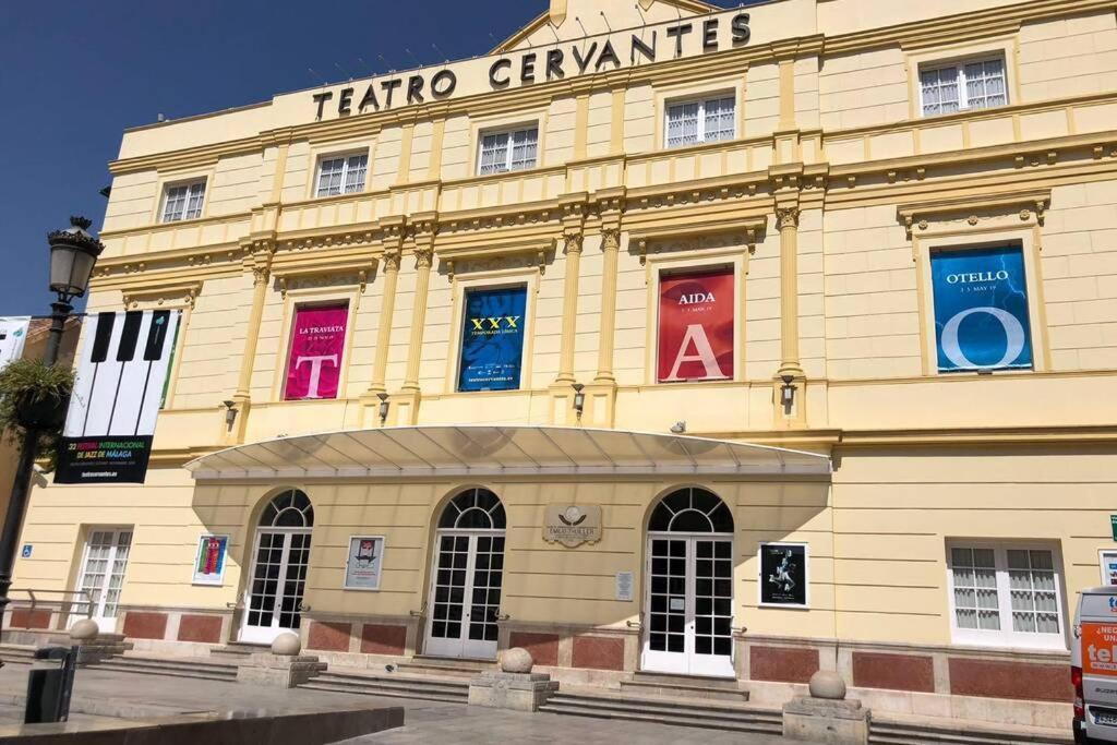 Urbe10 San Juan De Letran 2 Bedrooms * Málaga
