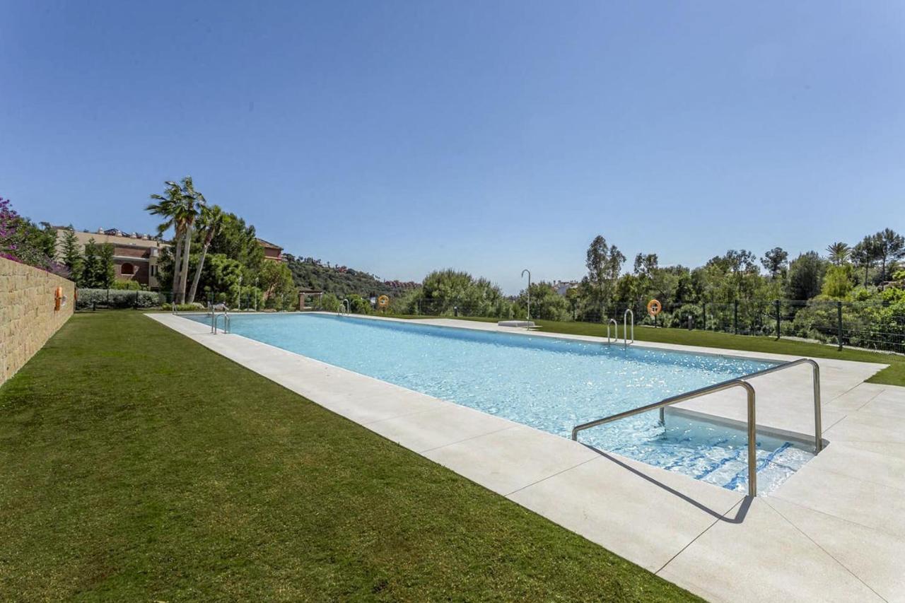 Appartamento Luxury Large Terrace Views Jacuzzi Pool
