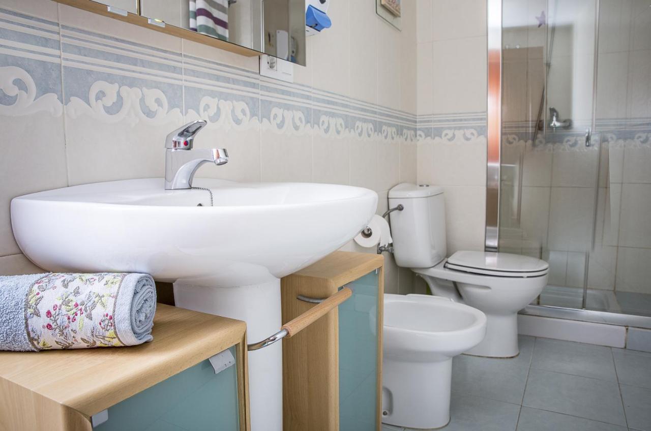 Sea & Wave Palencia Superior Pool Apartment Malaga