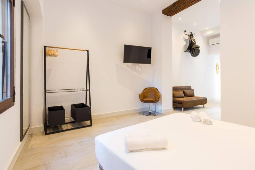 Teba-el Teatro Prime Location Private Patio Leilighet