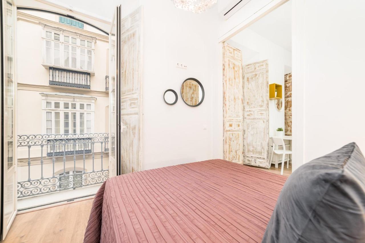 Homes Uncibay Square Apartment Malaga