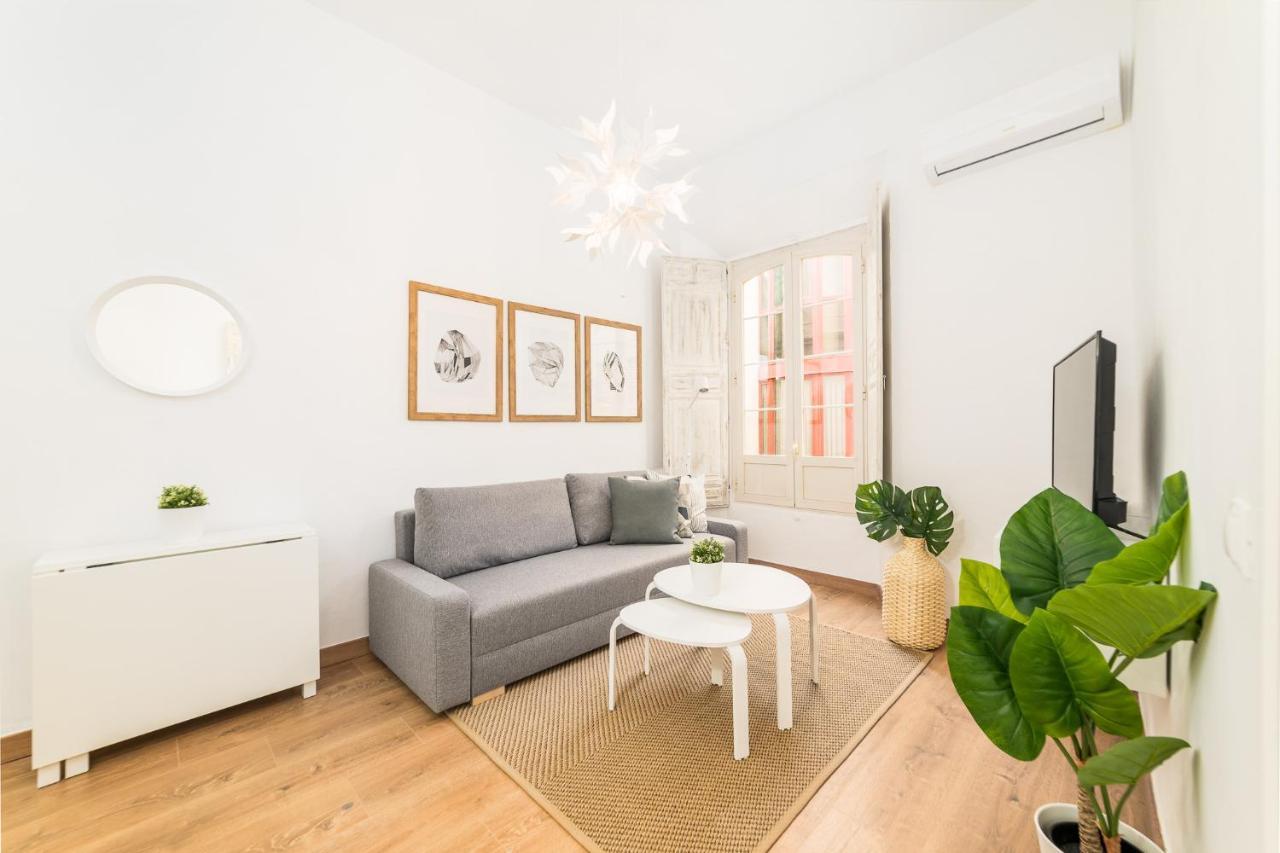 Homes Uncibay Square Apartment Malaga