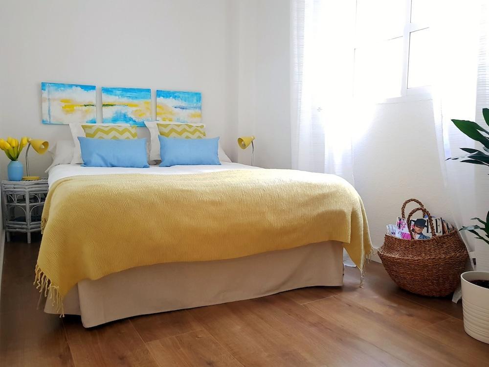 Charming 3 Bedrooms Historical Center Appartement