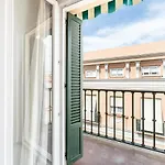 Gran Apartamento En El Centro Historico Con Parking Gratuito 4 Habitaciones Por Keywise
