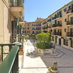-Malagasunapts-Sanfrancisco City Center