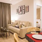 Apartamentos Málaga Premium - Calle San Telmo