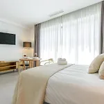 Cervantes Suites