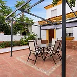 Charming 3 Bedroom House With 2 Terraces