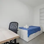 Charming 3 Bedroom House With 2 Terraces