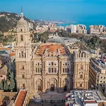 Penthouse & Private Rooftop In The Heart Of Malaga By Rems