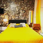 Arriola Rooms