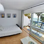 Apartamentos La Perla Azul - Wonderstays