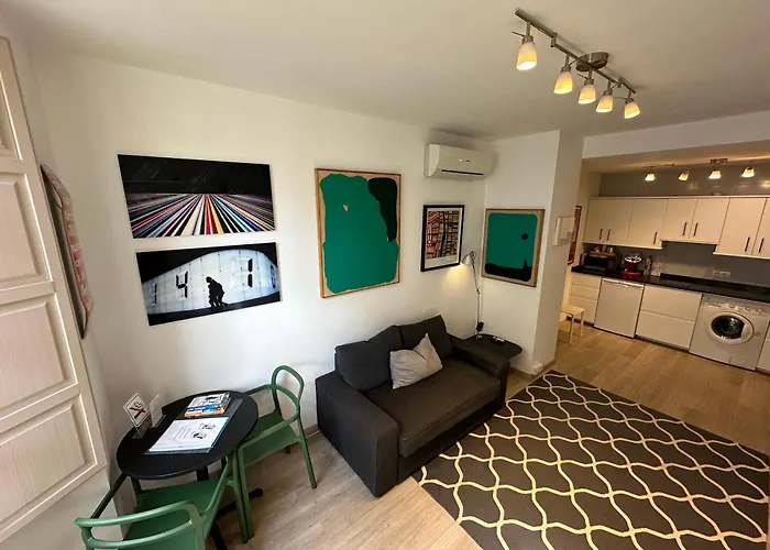 Studio Arts Soho - Malaga