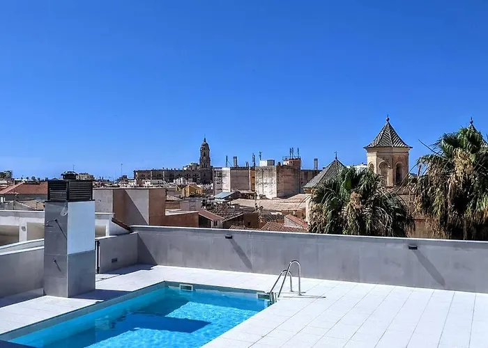 Historical Center Flat With Pool, Tennis & Parking