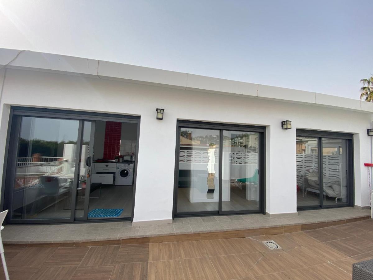 Apartment Casa Carmen Atico Primera Linea De Playa Málaga