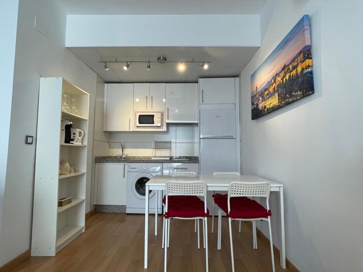 Amazing In The Heart Of Pool & Free Parking Appartement *
