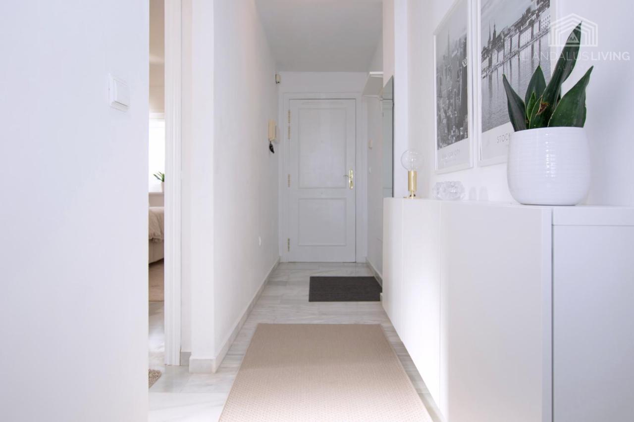 Scandinavian Style With Amazing Sea Views And South West Facing Sunny Terrace In Miraflores Walking Distance To The Beach! * Málaga