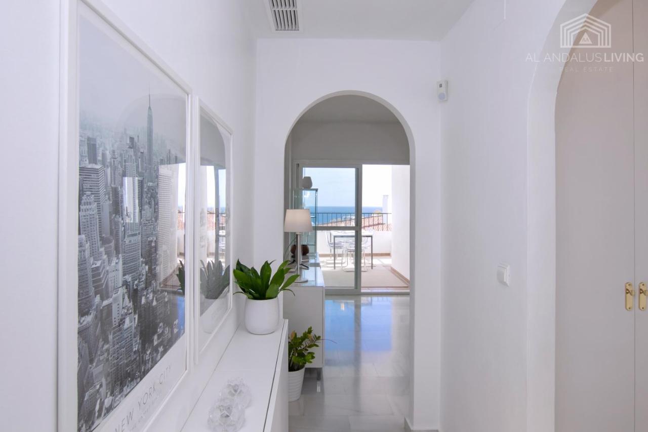 Appartement Scandinavian Style With Amazing Sea Views And South West Facing Sunny Terrace In Miraflores Walking Distance To The Beach! Málaga