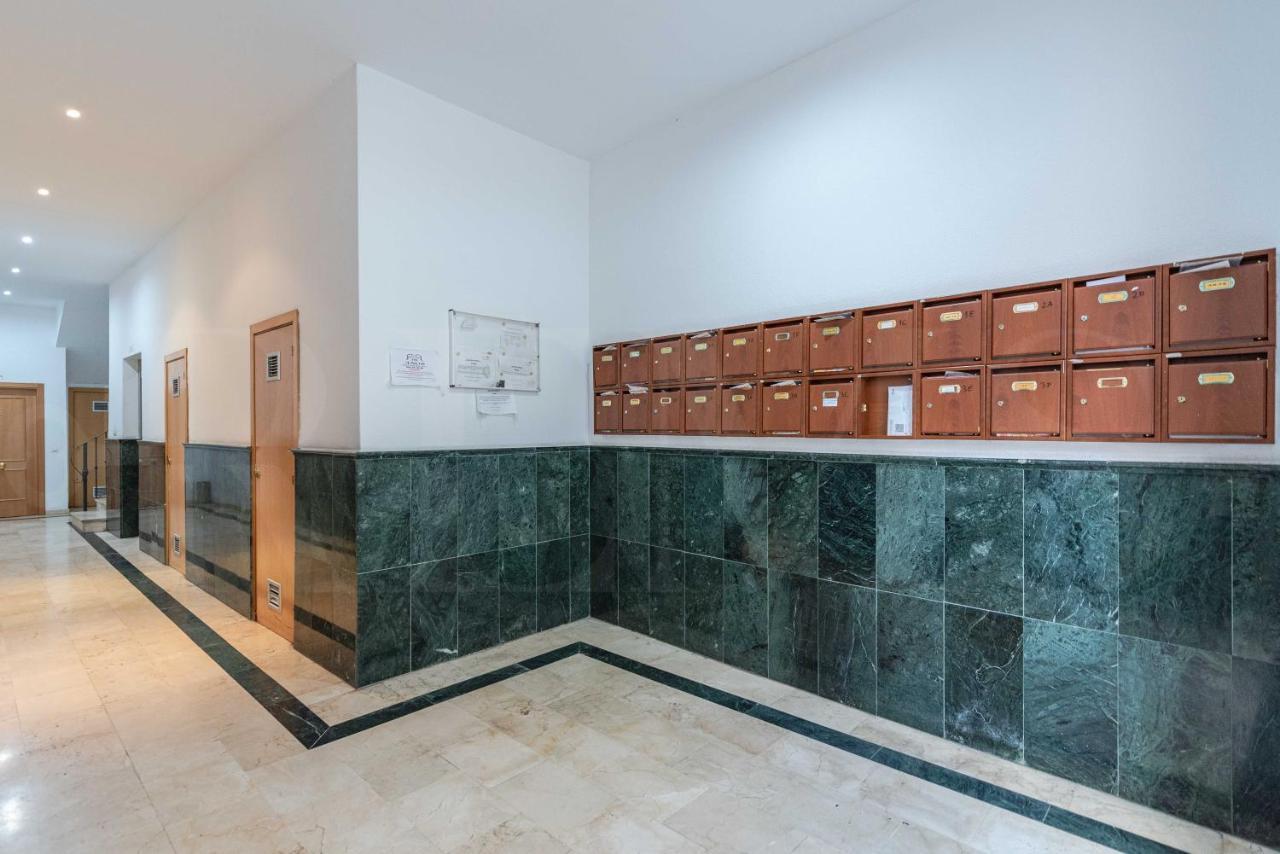 Penthouse With Private Jacuzzi & Rooftop - Center Lägenhet Málaga