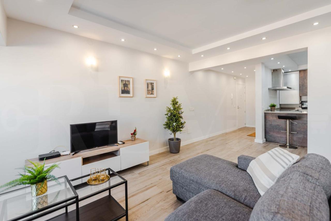 Spacious With A View - Historic Center By Rems Málaga